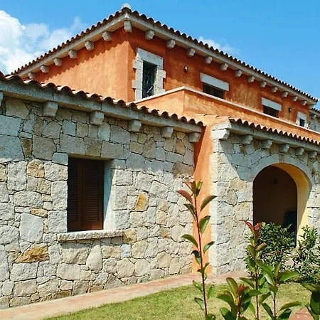 Apartment In Monte Petrosu With Terrace *