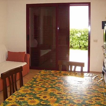 Apartment In Monte Petrosu With Terrace